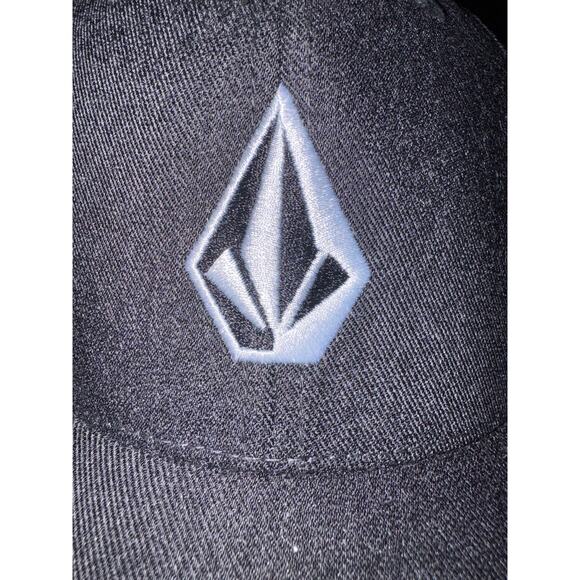 Volcom Full Stone HTHR XFIT CHH CAP Black D5532102 NWT - Picture 8 of 9